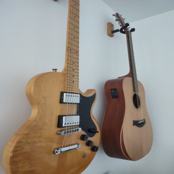jb900